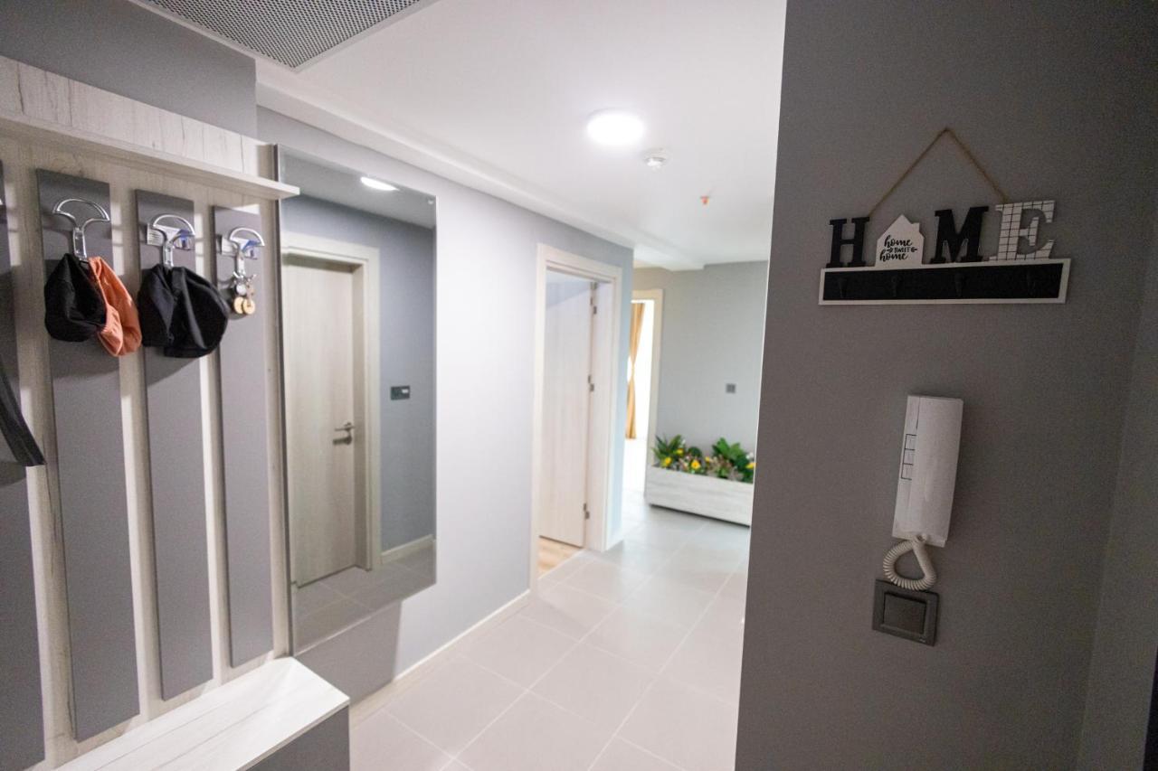 19Th & 18Th Floor Secure Apartments With Pool & Fitness & Parking Included In Price Skopje Exterior photo